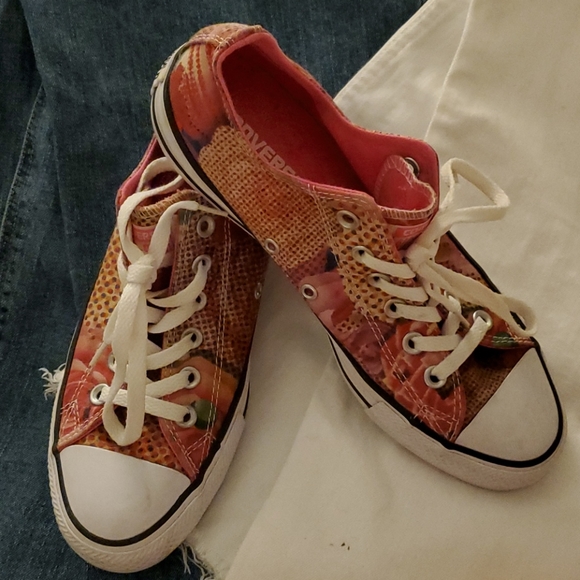 LATTICE & ROSES CONVERSE TENNIS SHOES - Picture 1 of 10